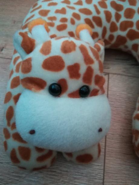 Cestovný vankúš žirafa,