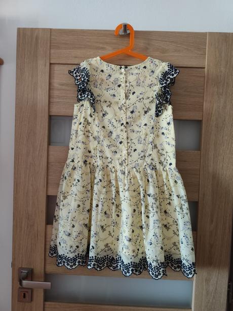 Letné šaty s madeirou, pompdelux,134