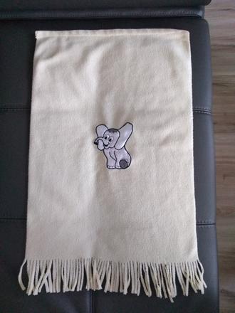 Pekná deka do kočíka sloník,