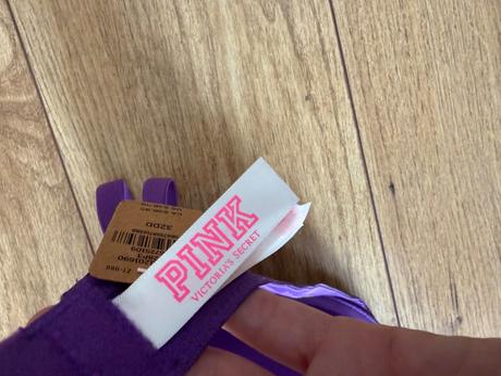 Victoria secret 32dd, victoria's secret,70d