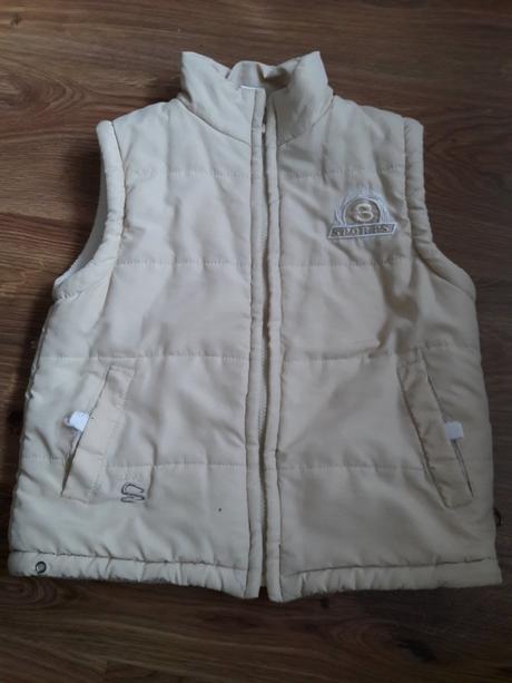 Vetrovková vesta, v. 128, 128