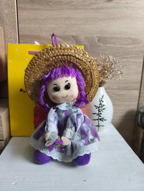 Bábika levanduľova, 