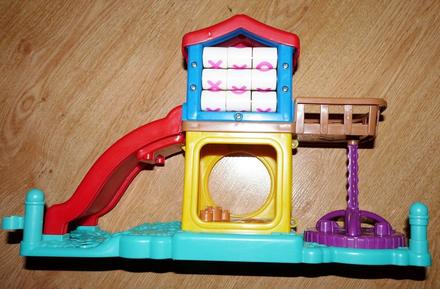 Ihrisko little people,