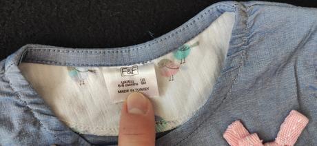 Dievčenské šaty, 74