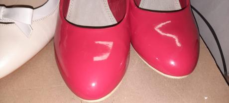 Červené lodičky, 39