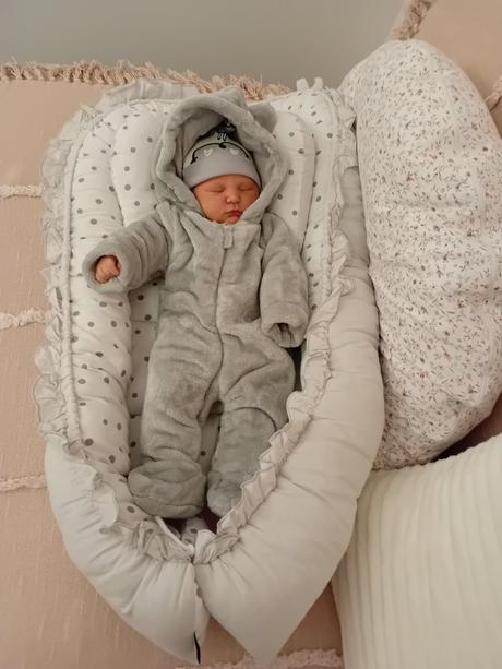 Velurovy overal s kapucňou top stav, f&f,56