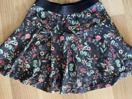 Sukna, coccodrillo,122