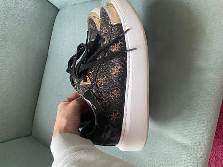 Guess tenisky, guess,39