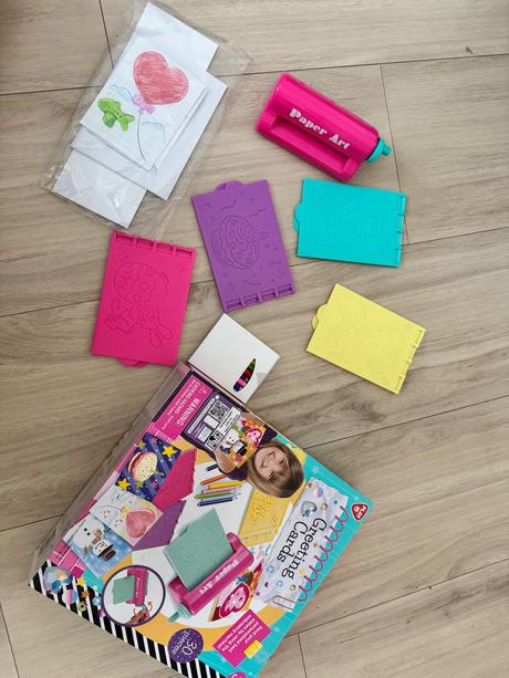 Vyrabanie pozdravnych kariet, 