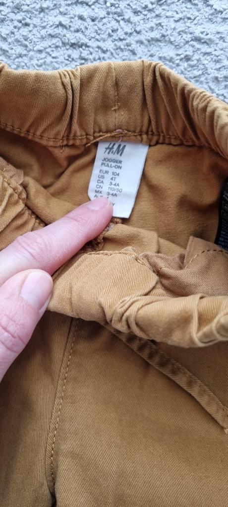 Nohavice v.104, h&m,104