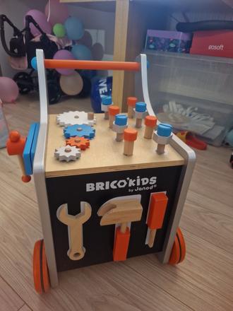 Choditko janod bricokids,