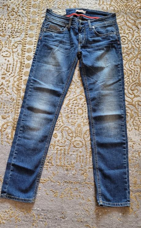 Rifle liu jo s krystalmi, liu jo,28