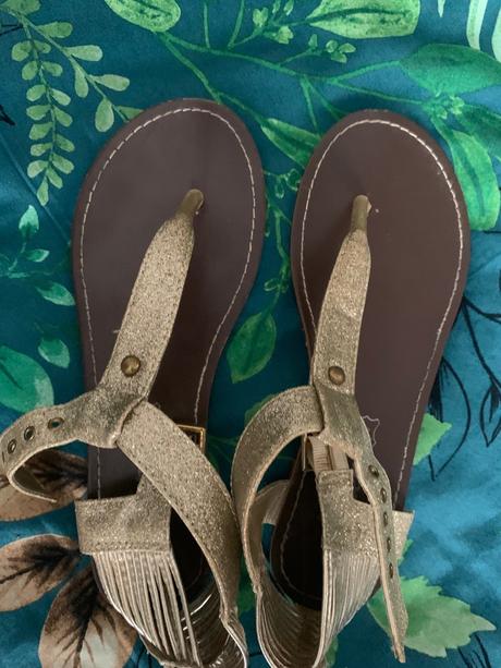 Zlaté sandále veľk.38, 38