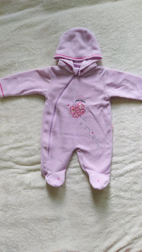 Nenoseny flisovy overal, 68