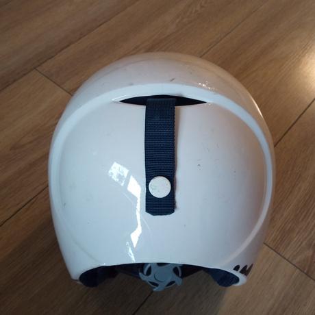 Lyžiarska prilba, s