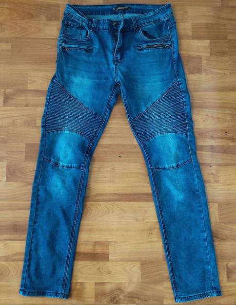 Pánske džínsy, 32