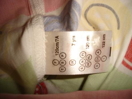 Gombíkové šatkyveľ. 7 rokov, vertbaudet,122