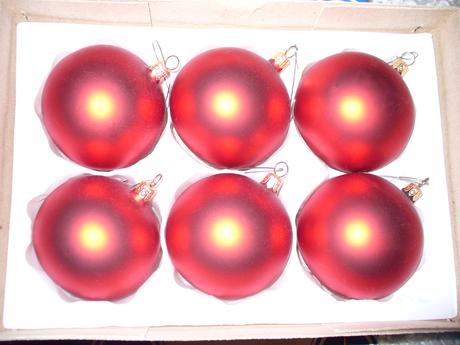 Vianocne cervene gule,