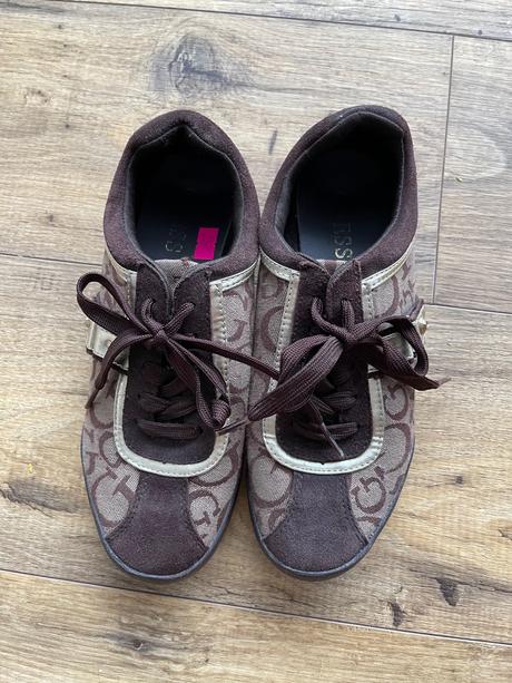 Tenisky guess, guess,37