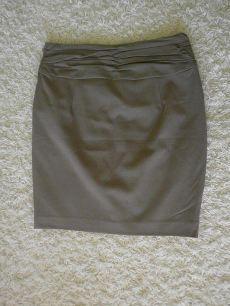 Bledohnedá minisukňa, orsay,36