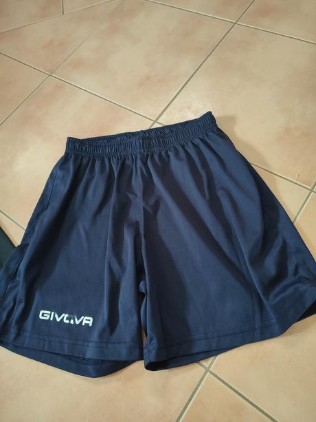 Športové kraťasy zn.givova, s
