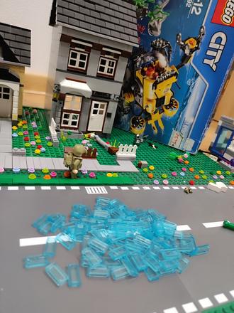 Stavebnica 1x2 modrá transparentná 50ks,