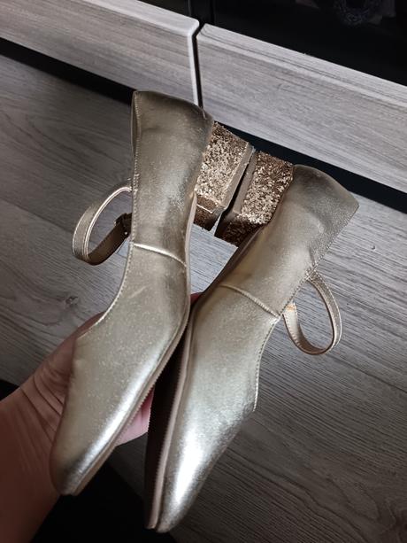 Nádherné topánočky s podpätkom, 36