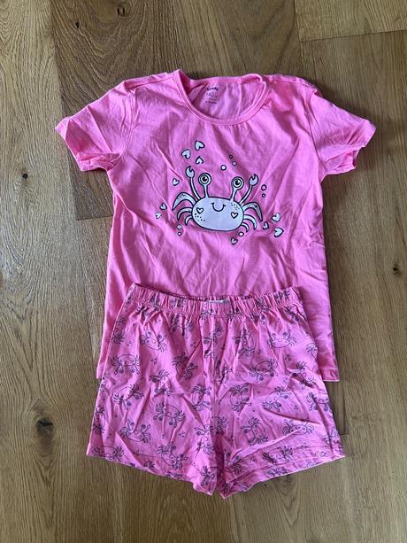 Pyžamá 3ks, reserved,134