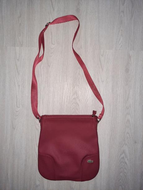 Crossbody kabelka lacoste, lacoste