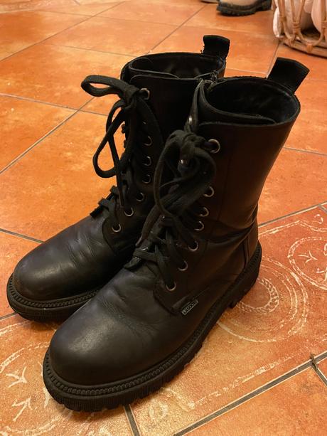 Kožené topánky na jesen/zimu, lasocki,35