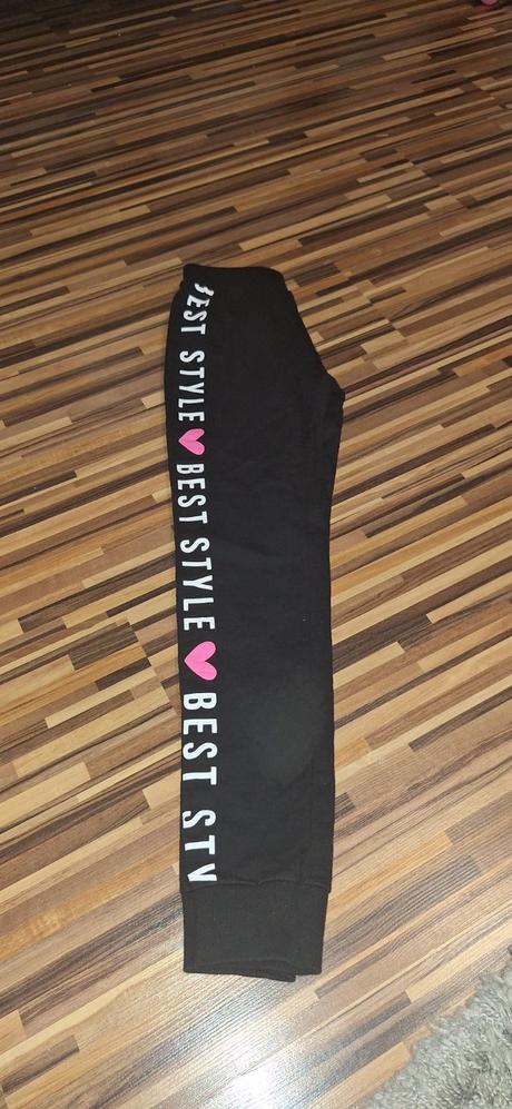 Legíny c&a, c&a,152