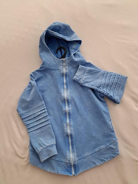 Svetlomodra sprata mikina despcito 122, 122