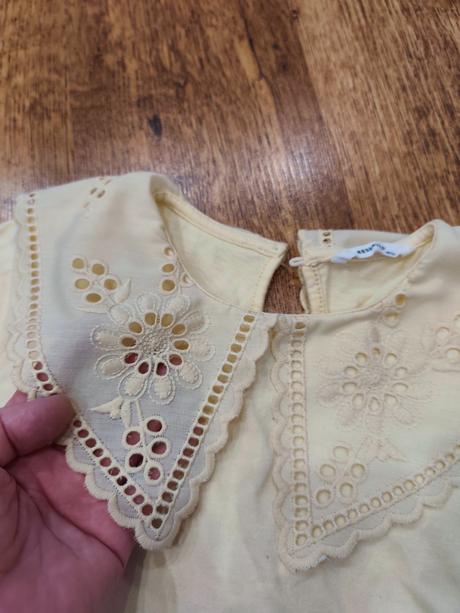 Tričko s krásnym golierom, reserved,140