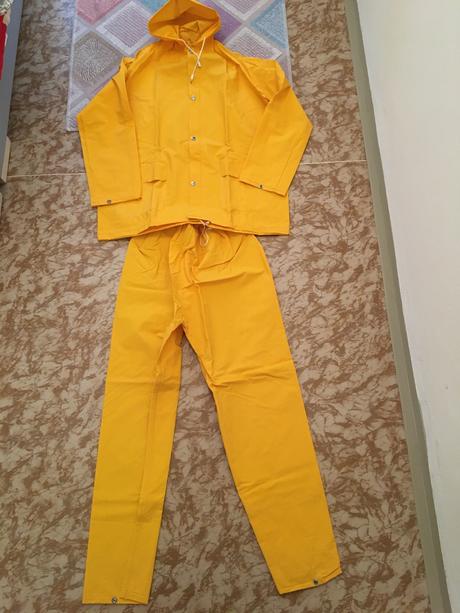 Suprava do dažďa, l