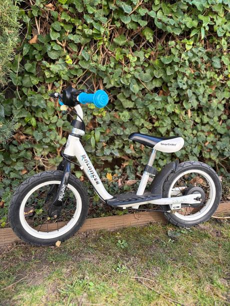 Odrážadlo balancer, sportrike