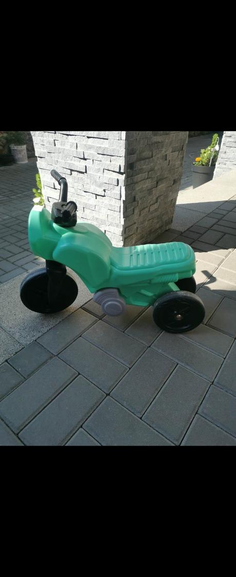Plastová motorka, 