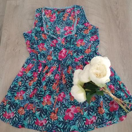 Tunika na plavky, 36