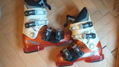 Atomic hawx plus 22,5 cm vnutro, atomic,22