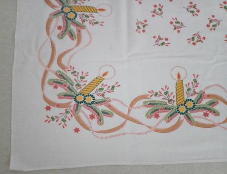 Starší vianočný obrus 136x110cm, 