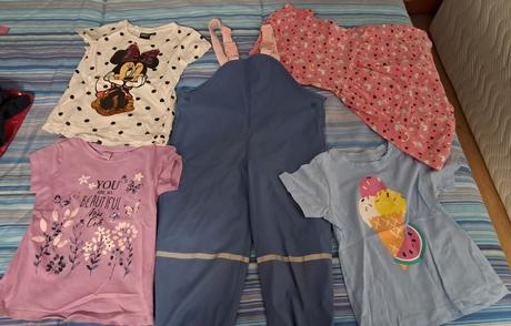 Dievčenský balík oblečenia 104-122 s aktovkou, 104–116