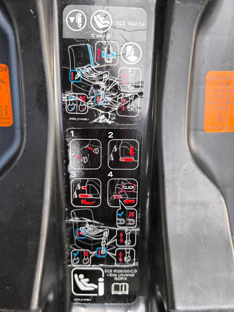 Vajíčko a základňa joie pre 0-13 kg, joie