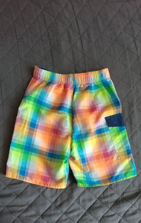 Kupacie šortky, 104