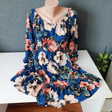 Kvietkovane saty, xl