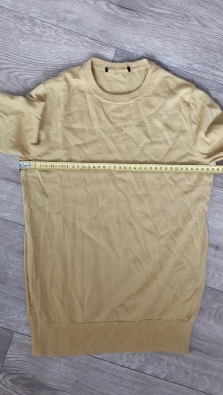 Pekný pulóvrik xxs, xs