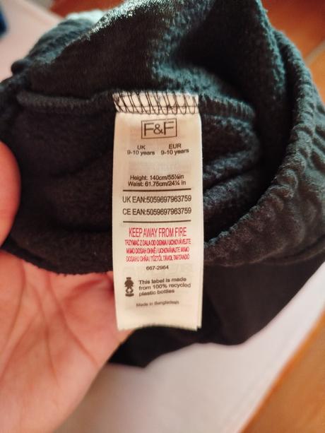 Zateplené tepláky, f&f,140