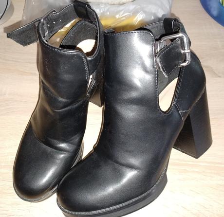 Členkové 2, pull&bear,40