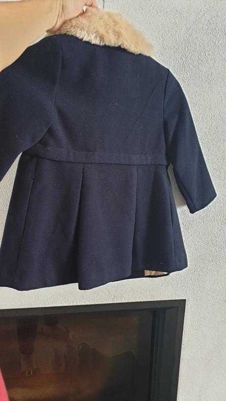 Krásny elegantný kabatik, f&f,116