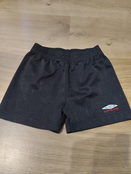 Kratasy umbro, umbro,110