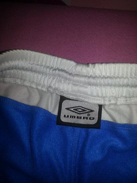 Umbro sortky velk.m cena 12 eur, umbro,164