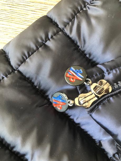 Moncler luxusná bunda v. m, m